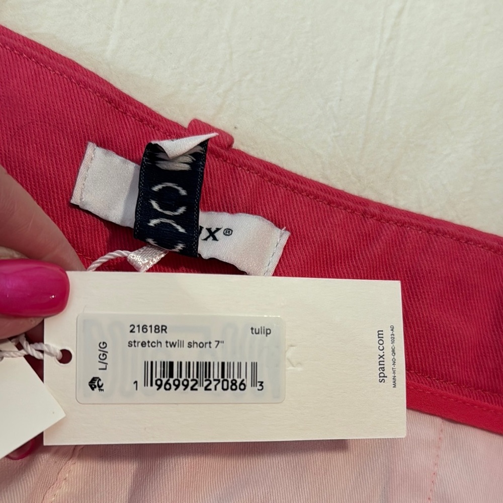 SPANX High Waist Pink Shorts with Vibrant Design - Picture 6 of 7